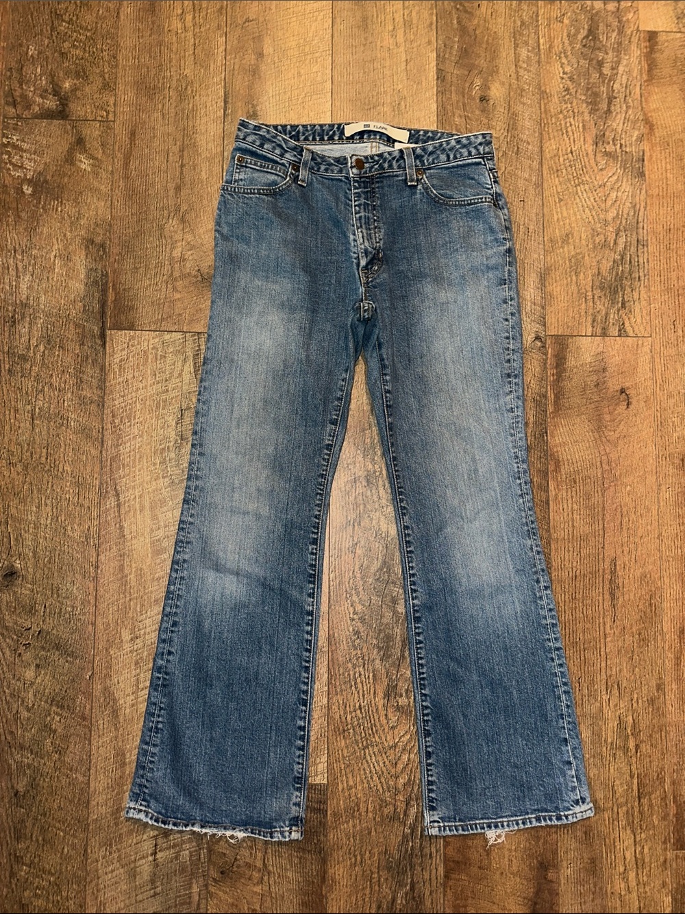 GAP Flare Women’s Blue Jeans
